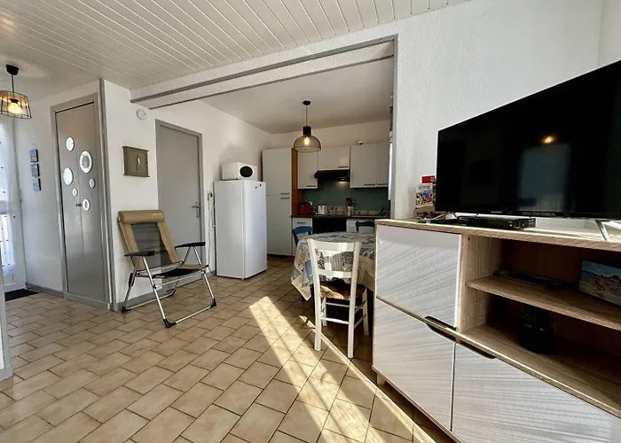 3 Pieces Oleron 5 Couchages- Saint-georges D'oleron Sgo000-126 Villa *